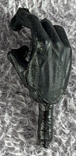 06-alien-hand(r)-black.jpg