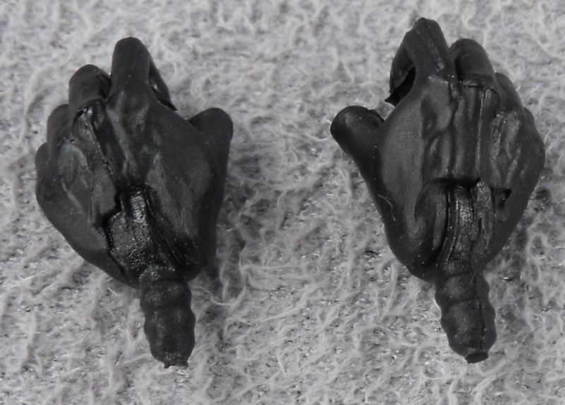 File:04-male-hands-obsidian.jpg
