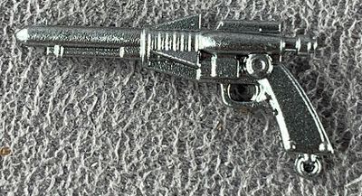 19-bossfightstudio-flash-gordon-v1-laser-pistol.jpg