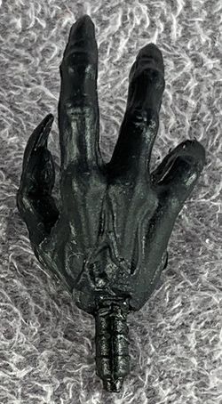 05-vampire-hand(r)-black.jpg