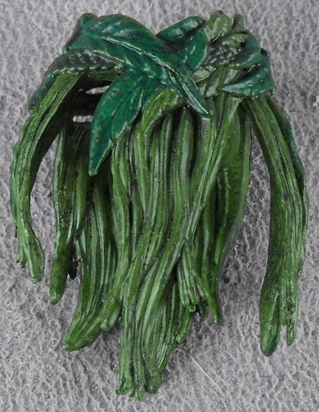 File:11-elf-grass-skirt-aspen.jpg