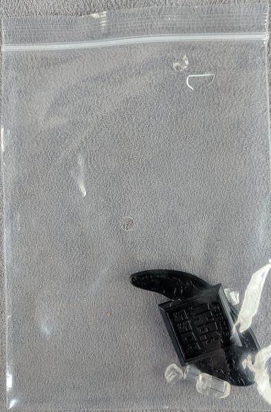 File:10-hacks-evil-skeleton-baggies.jpg